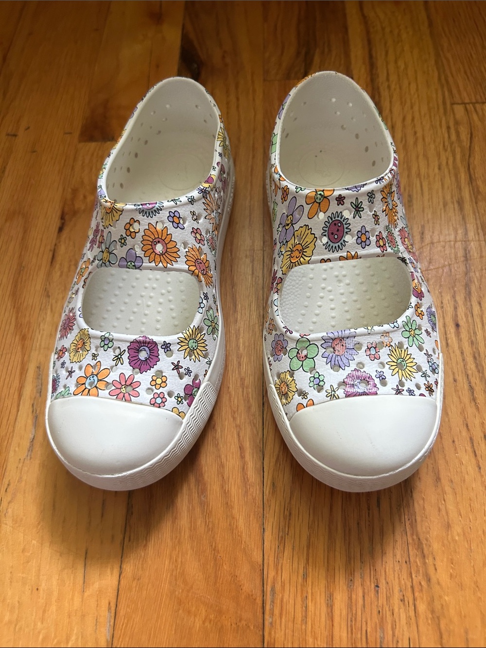 Native Girls Floral Mary Jane Slip-On Shoes - White